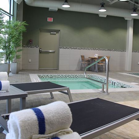 Holiday Inn Express & Suites Cold Lake By Ihg Kültér fotó