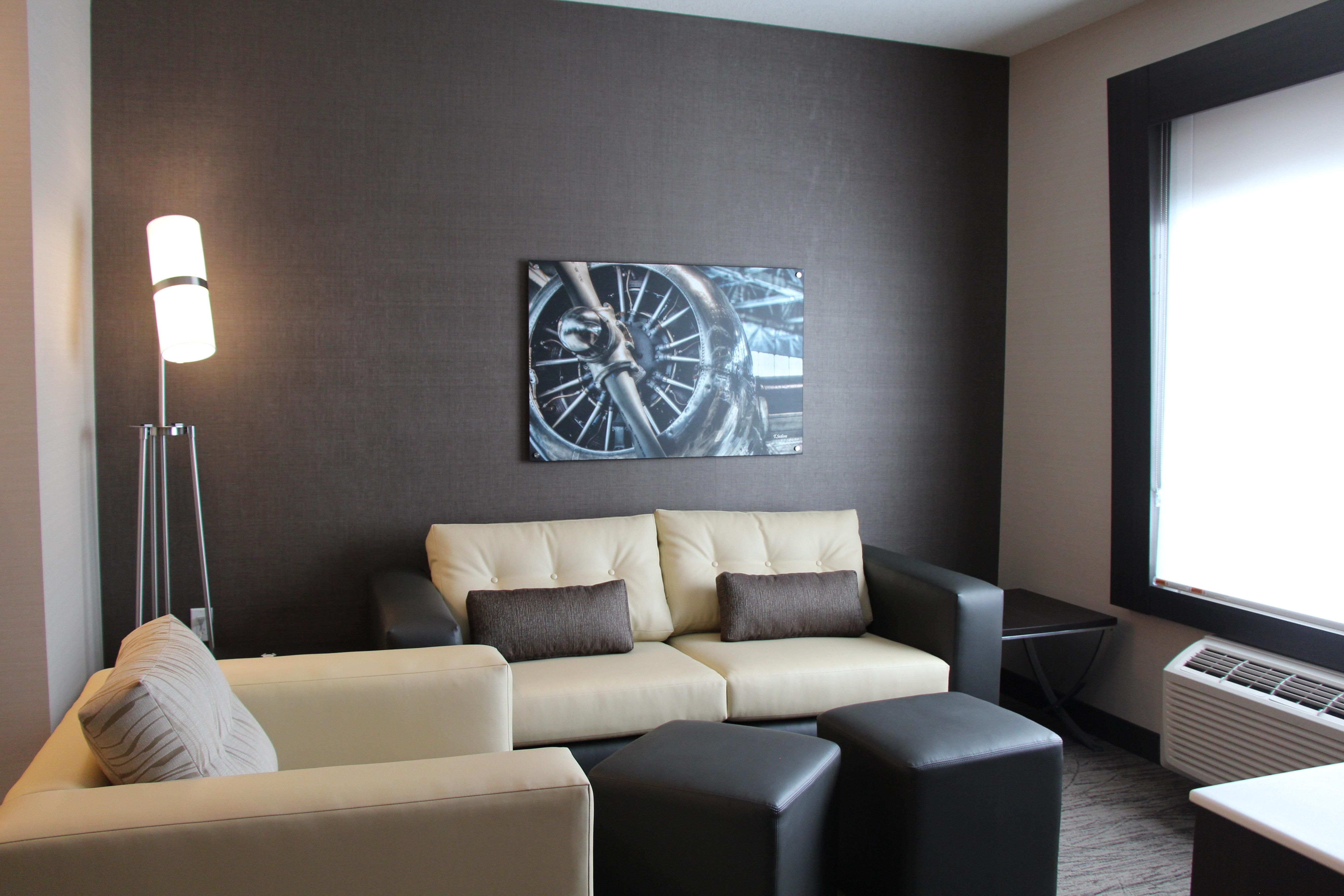 Holiday Inn Express & Suites Cold Lake By Ihg Kültér fotó