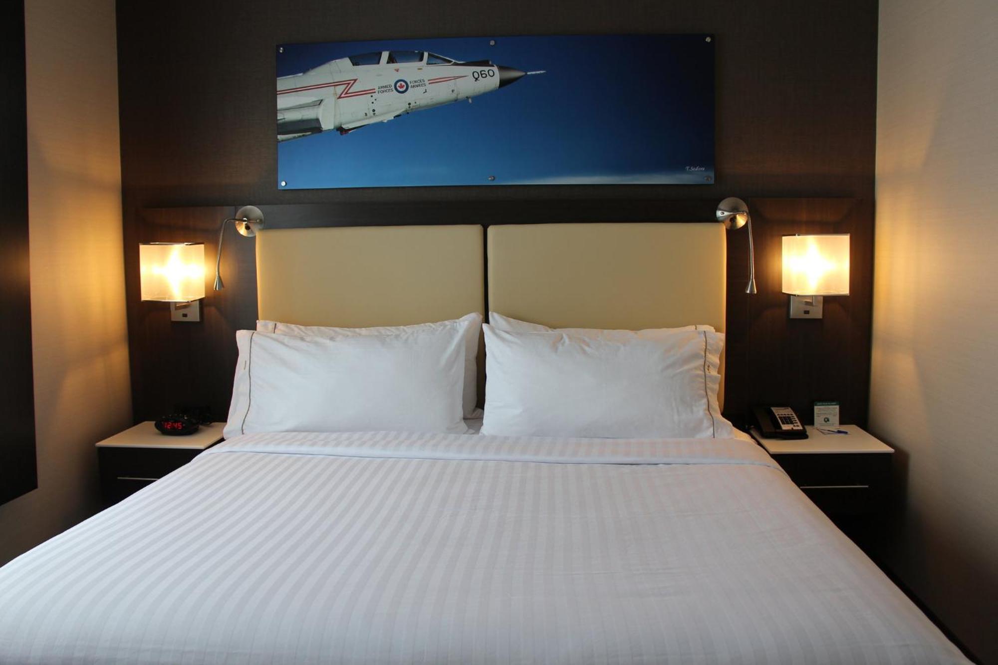 Holiday Inn Express & Suites Cold Lake By Ihg Kültér fotó
